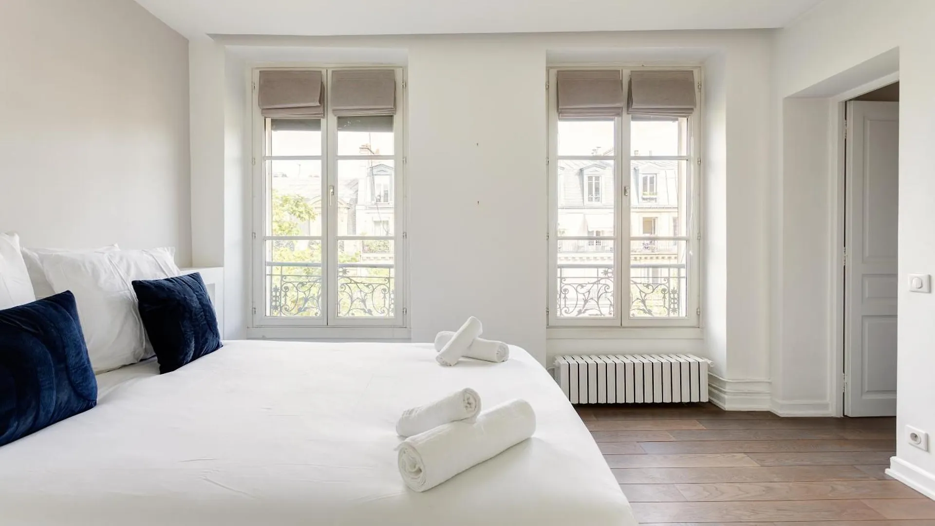 The Maubourg Eiffel Tower Apartment Paris